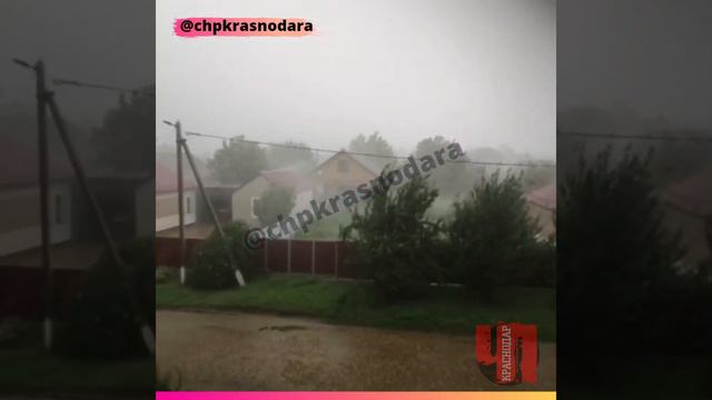 Ураган в Новокубанске под Армавиром смотреть онлайн