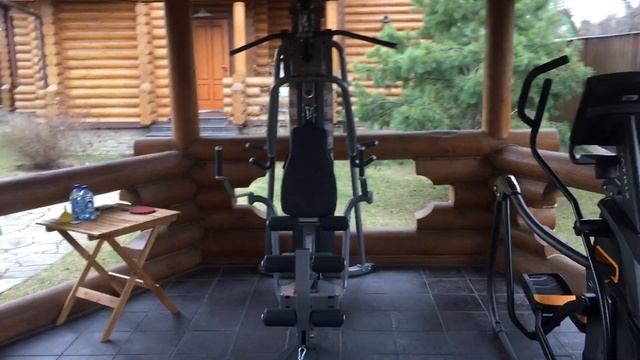Домашний спортзал в частном доме (в беседке во дворе) смотреть онлайн