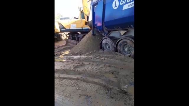 скопление цементных заводов в Марушкино