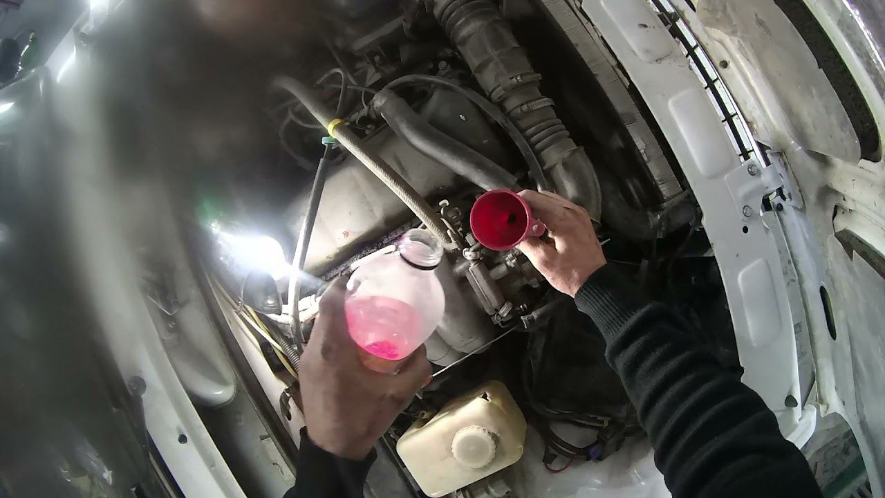 Как стравить воздух с системы охлаждения на ваз2107.