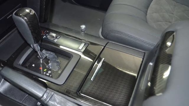 салон Toyota Land Cruiser смотреть онлайн