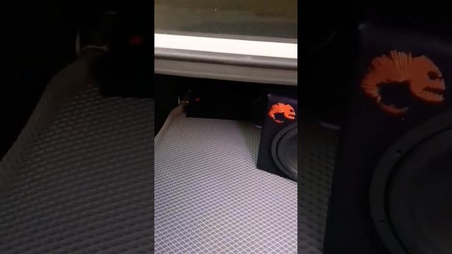 Dl Audio Barracuda 1.600. Моноблок который раскачивает мой саб на все 100% смотреть онлайн