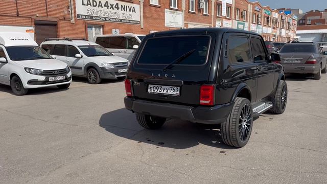 NIVA 4x4 AMG