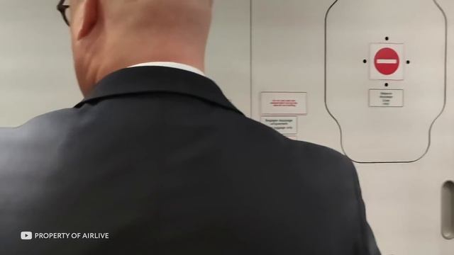 Посмотрите, Как 10,000 Червей Пожирают Это Яблоко, Вещи Которые Вы Увидите Впервые смотреть онлайн