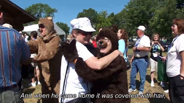 2012 Lilypad Picnic - Singing - Walking With Bears.mp4 смотреть онлайн