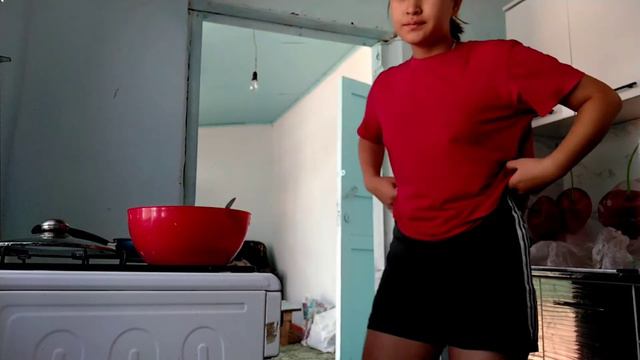две недели на ИК, много еды:) смотреть онлайн