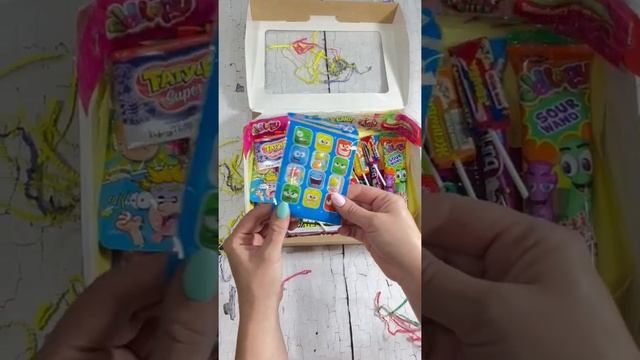 Подарочный набор "Бомбический" смотреть онлайн