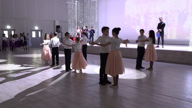 Бал. Выступления. 5 классы корпус Т смотреть онлайн