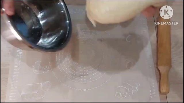 БОМБИЧЕСКИЕ БУЛОЧКИ С КОРИЦЕЙ!!! ВКУСНЕЕ Я НЕ ЕЛ!!! смотреть онлайн