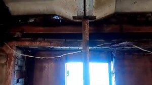 Гараж 6*4 Часть 2. Как поднять плиту в гараже домкратом.