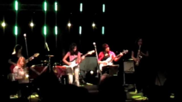 Swingers - Ebayhtlane sirge.m4v смотреть онлайн