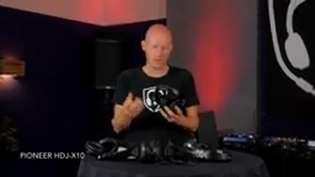 The Ultimate DJ-headphone Battle 3x Pioneer vs Sennheiser & Audio Technica смотреть онлайн