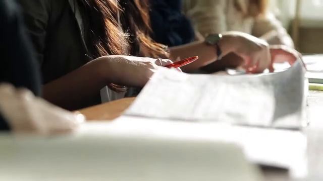 Teach English in MENA with the British Council смотреть онлайн