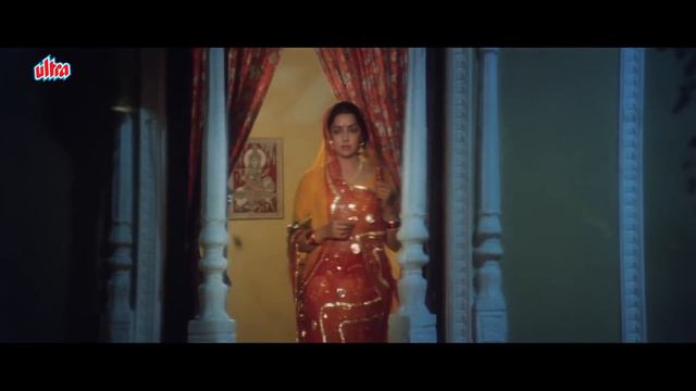 कहानिया सुनाती है 4K Video Song | Dharmendra | Hema Malini | Mohd. Rafi | Rajput смотреть онлайн