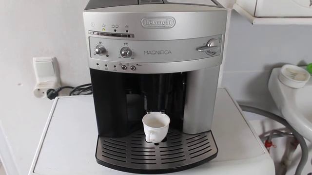 Delonghi  ESAM 3100