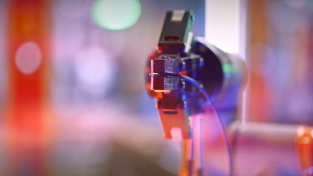 SNAP INto the future | ready to robot смотреть онлайн