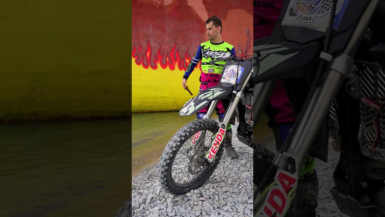 Мощный и крутой эндуро от BSE #shorts смотреть онлайн