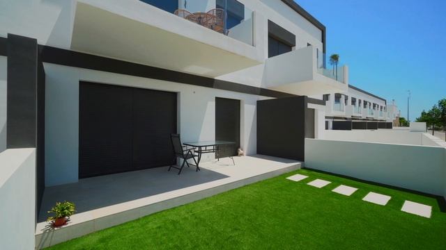 Недвижимость в Испании. Топ 3 квартиры в Испании у моря. Купить квартиру в Испании у моря. Испания.