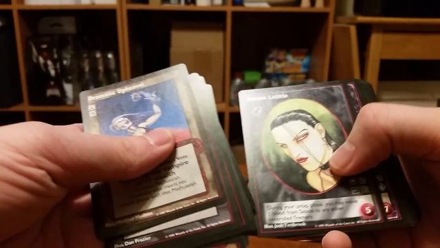 Unboxing the Vampire the Eternal Struggle Starter Deck смотреть онлайн