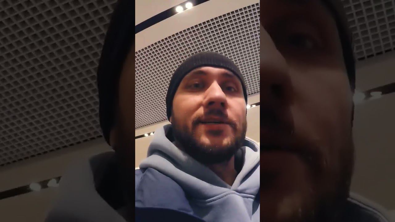 Беспризорник в ТЦ смотреть онлайн