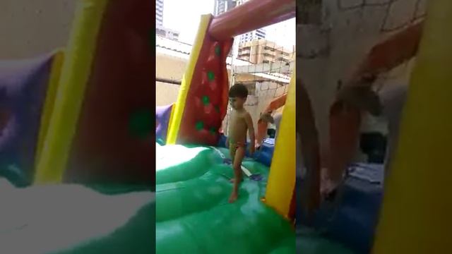 Isaac na semana da criança 2016 futebol de espuma смотреть онлайн