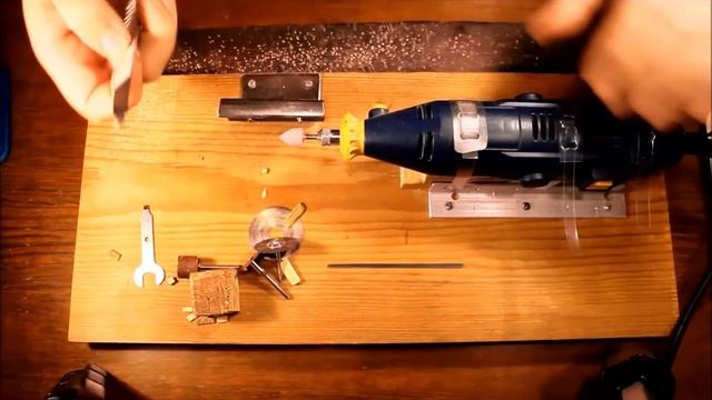 Самодельный универсальный станок из гравёра. настольный держатель для дремеля своими руками. смотреть онлайн