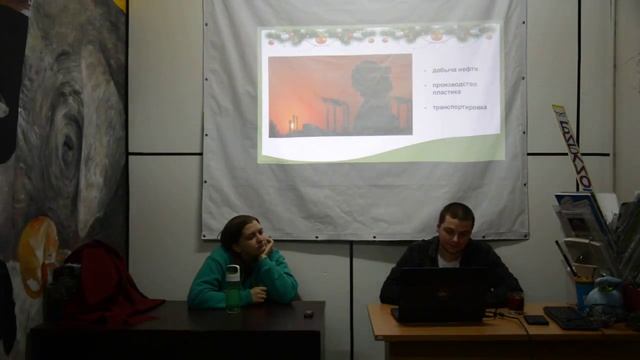 Новогодняя елка: Часть 2 - Почему натуральная ель из питомника лучше искусственной смотреть онлайн
