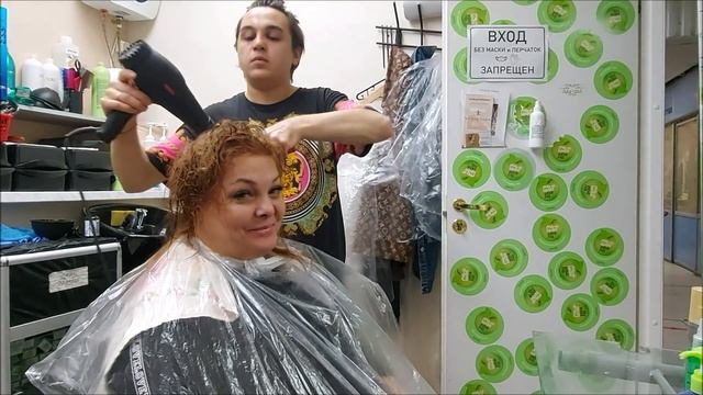 ВЛОГ/МЕНЯ ИЗУРОДОВАЛИ В ПАРИКМАХЕРСКОЙ/СПАРТАК СТИЛИСТ МОСКВЫ смотреть онлайн