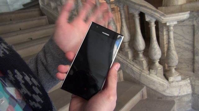 [MWC 2013] Huawei Ascend P2 - смартфон с самым быстрым LTE/4G смотреть онлайн