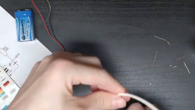 Электроника для начинающих 2021 NE555 крикун