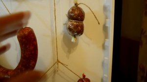 ВЯЛЕНАЯ УТИНАЯ КОЛБАСА "КРЯКНУТАЯ"