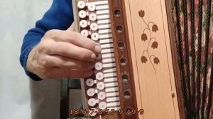 Огней так много золотых...(разбор на гармони)