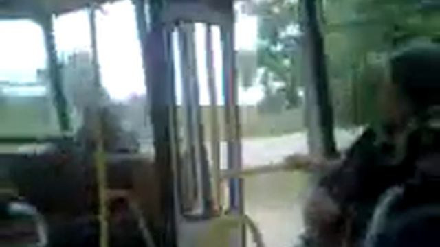 жуткий автобус номер 3 (или 62).3gp смотреть онлайн