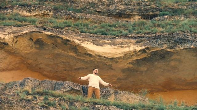 ДА! ОН ВОСКРЕС! - Семья Кирнев & Aurel Malai Leko_ ХРИСТИАНСКИЕ ПАСХАЛЬНЫЕ ПЕСНИ_ Песни на ПАСХУ.mp4 смотреть онлайн