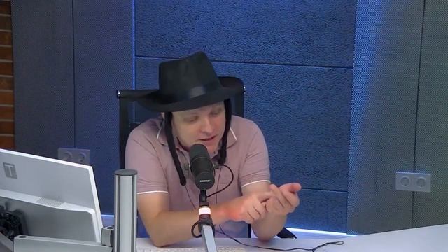 ? Кого не кусают комары и ? зачем нам костюмы Шрека и Фионы. смотреть онлайн