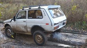 Сравнение грязевой резины на Ниву, тестирует К-139 и ВЛИ-5. Что едет лучше