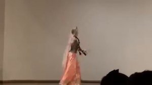 Узундере Азербайджанский национальный танец.
Uzundere Аzerbaijani dance 
by Tarana Muradova