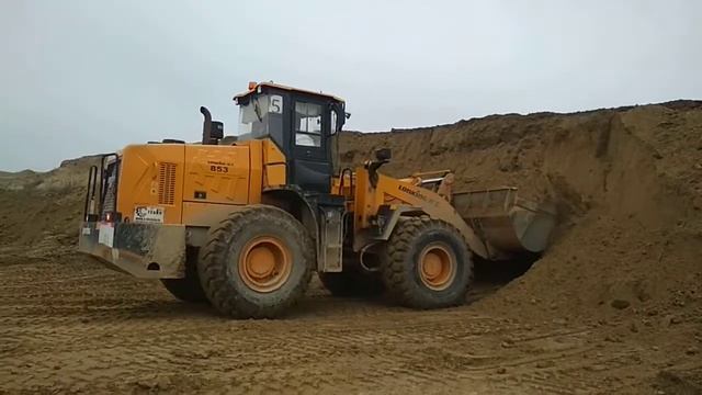 Фронтальный погрузчик Lonking CDM853 смотреть онлайн
