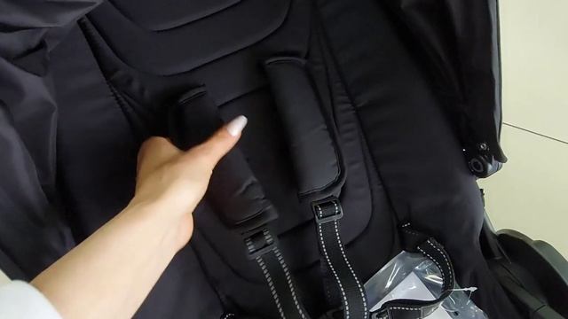 Прогулочная коляска Carrello Epica смотреть онлайн