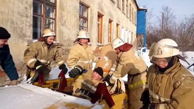 Аварийно-спасательные работы при ДТП. смотреть онлайн