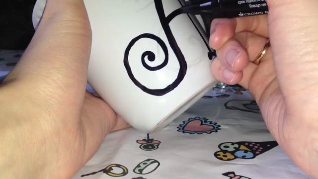 Diy:Подставка под кисти/Органайзер для косметических кистей✌ смотреть онлайн