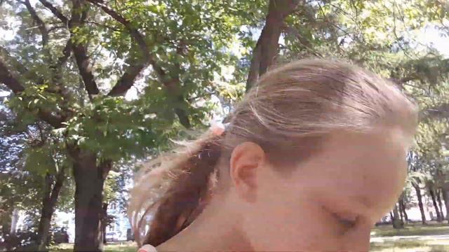 Купаемся в бассейне/Ещё один дачный влог/15.06.2020. смотреть онлайн