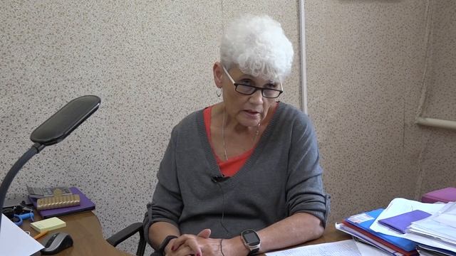 Житель пос. Мостоотряд построил детскую площадку, но его работе воспрепятствовали. смотреть онлайн