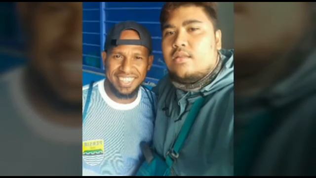 Ini penjelasan umuh muchtar tentang status okto Di persib bandung смотреть онлайн