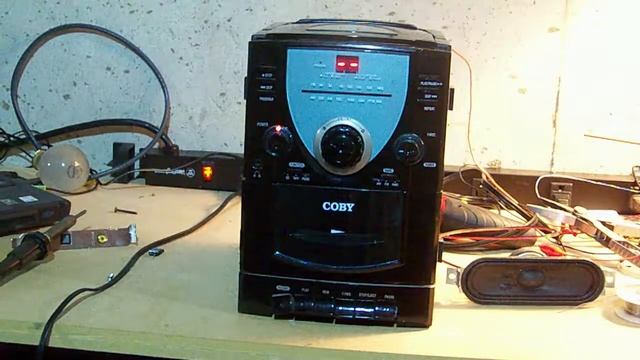Coby CD Boombox Repair смотреть онлайн