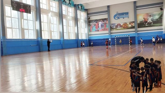 Сегодня выиграли Ишимбай 5-3. смотреть онлайн