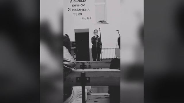 Средь суеты и забот..... красивое пение