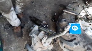 Передний мост МТЗ -892! Не остановились вовремя, получилась большая проблема.