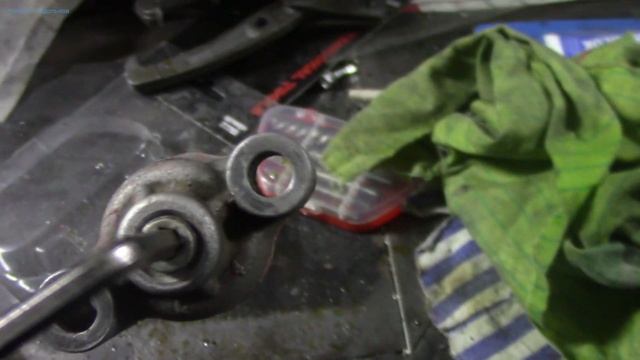 УАЗ Патриот! Замена гидронатяжителя цепи ГРМ. смотреть онлайн