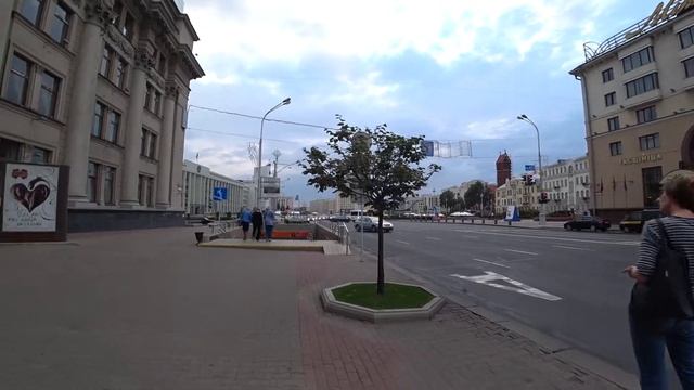012. Беларусь. Минск. Кафе "Васильки". Пл. Независимости. Костел. Дом Правительства смотреть онлайн
